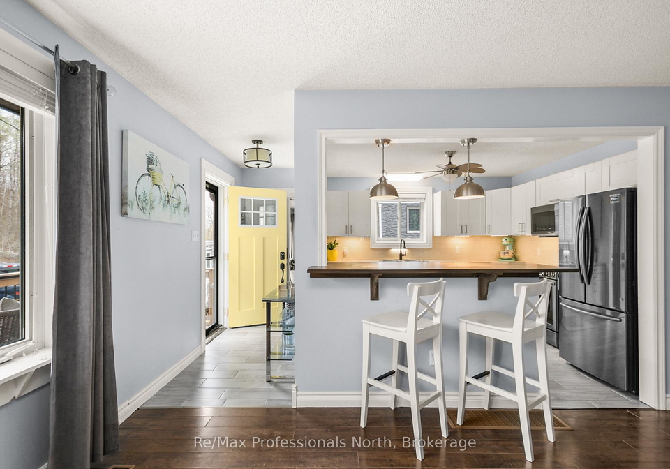 180-fernwood-drive-gravenhurst-ontario-x12311030