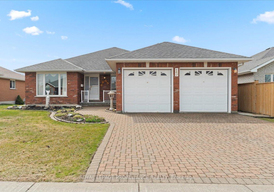 13-hickory-grove-belleville-ontario-x12311187