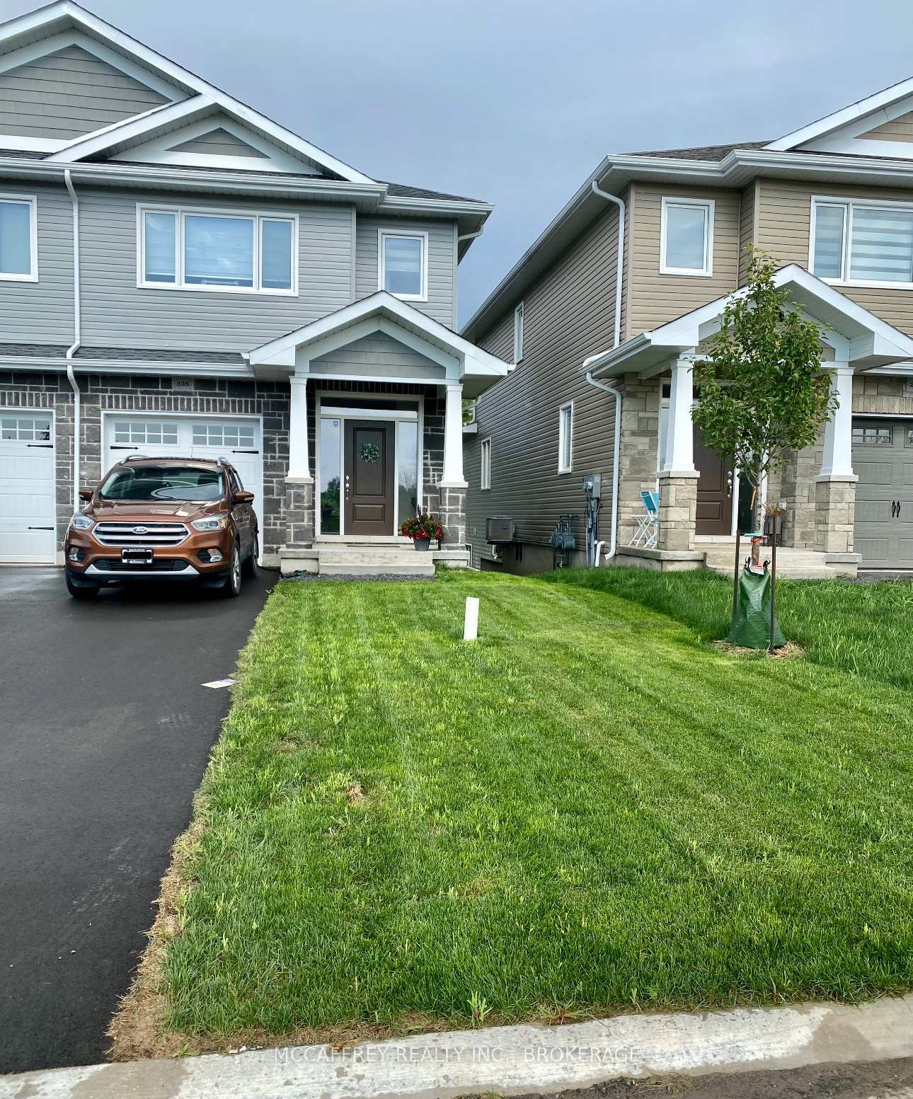 235-heritage-park-drive-greater-napanee-ontario-x12311380