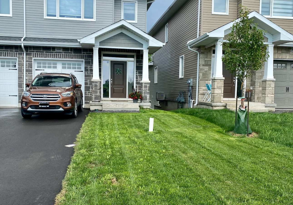 235-heritage-park-drive-greater-napanee-ontario-x12311380