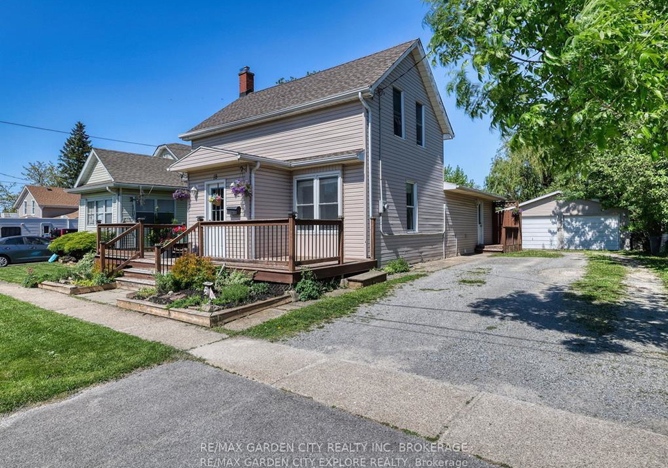 18-st-peter-street-st-catharines-ontario-x12311455