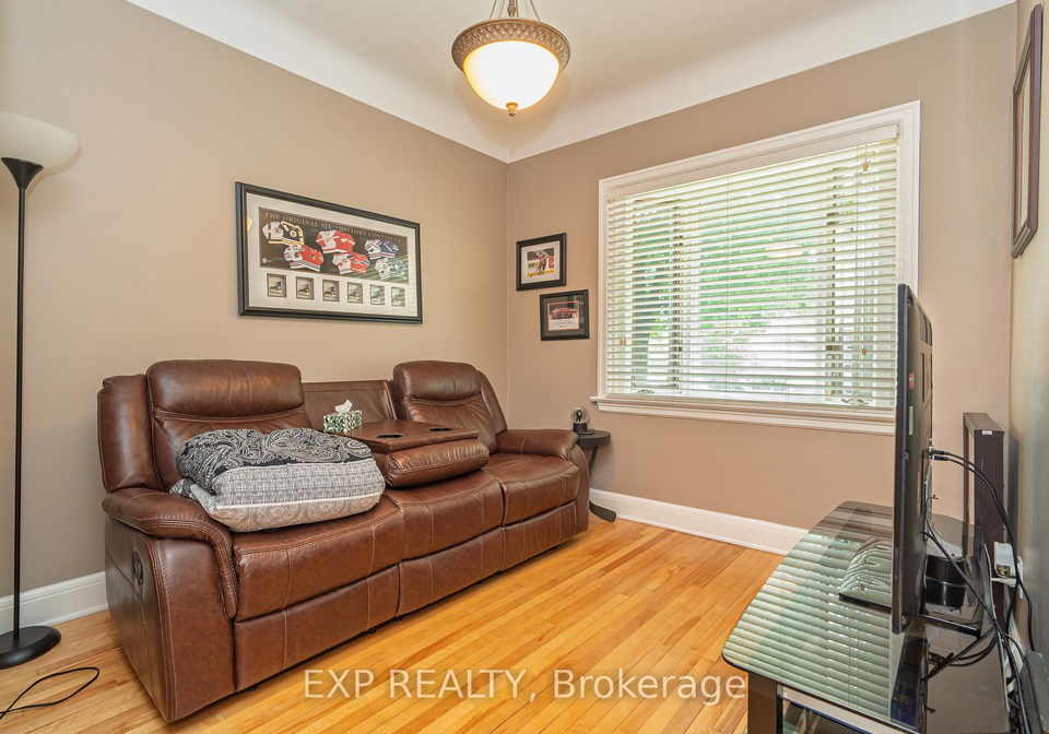 12-ross-avenue-ottawa-ontario-x12311574