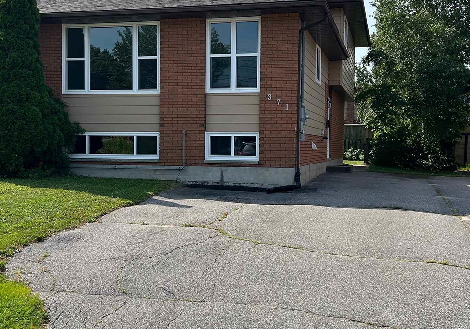 371-oakwood-avenue-north-bay-ontario-x12311579