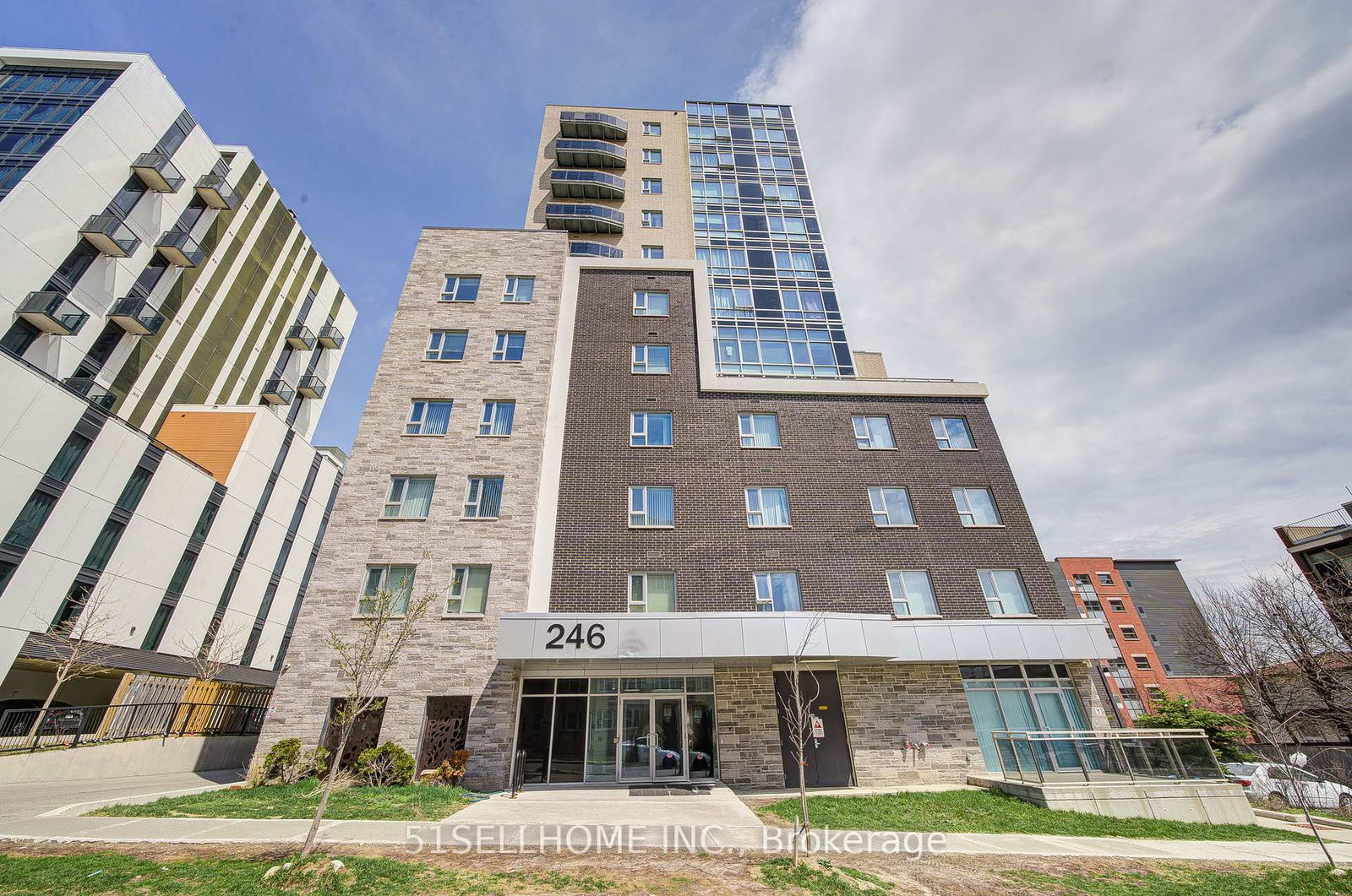 246-lester-street-waterloo-ontario-x12311599