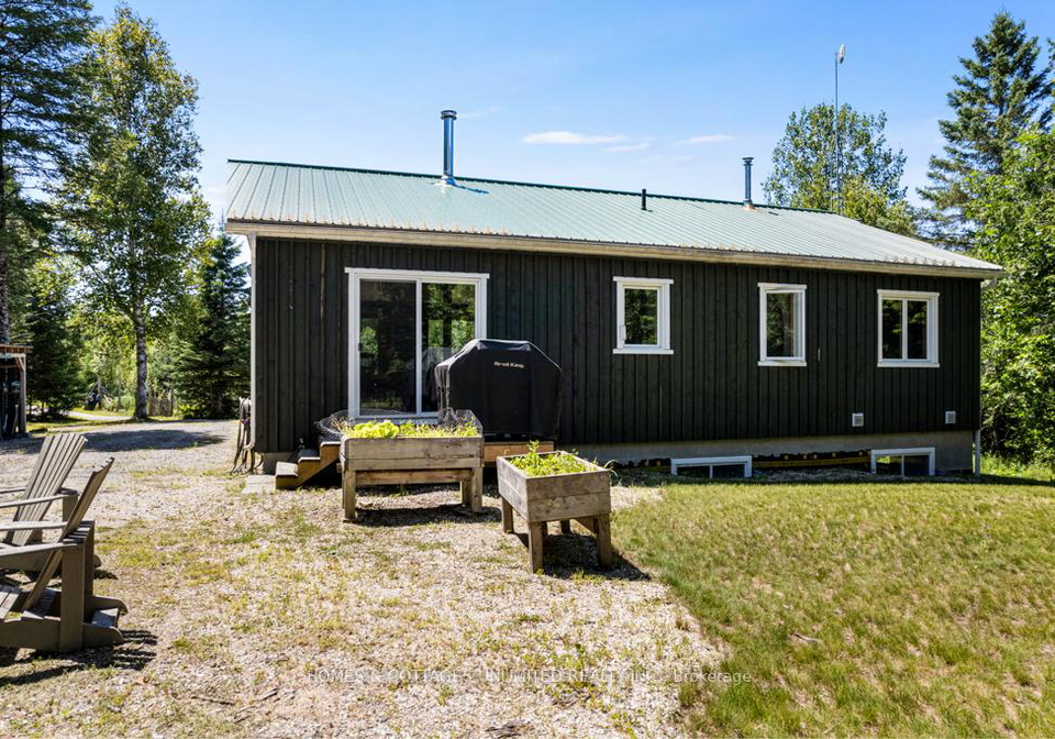 121-proulx-lane-lanark-highlands-ontario-x12311678