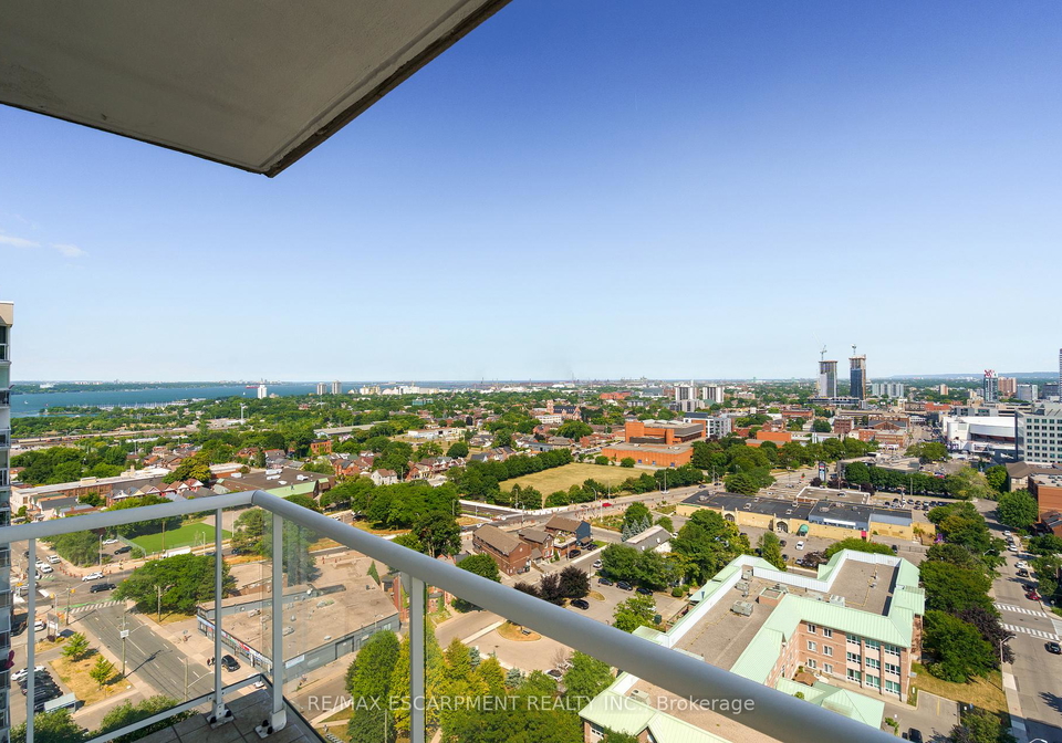 75-queen-street-n-n-hamilton-ontario-x12311861