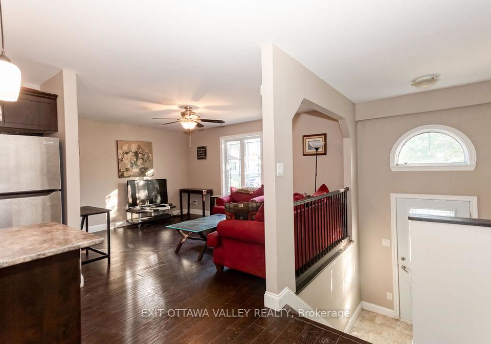 229-everett-street-pembroke-ontario-x12311911