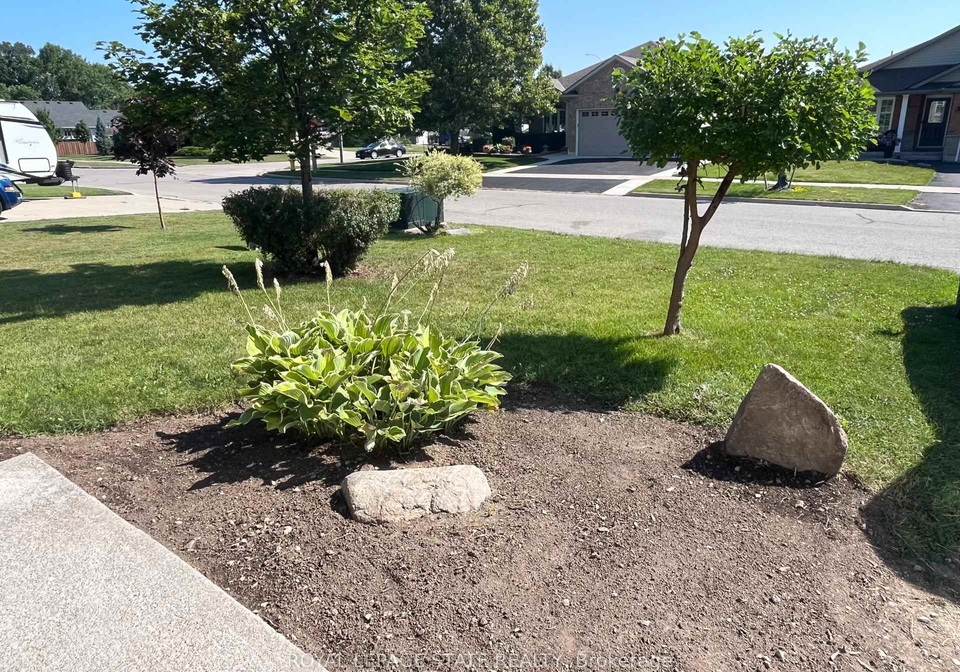 17-mapleview-drive-haldimand-ontario-x12311928