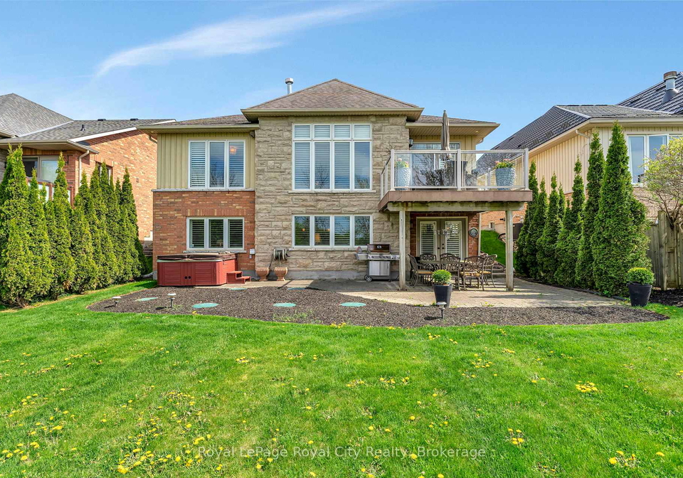 74-aberfoyle-mill-crescent-puslinch-ontario-x12311970