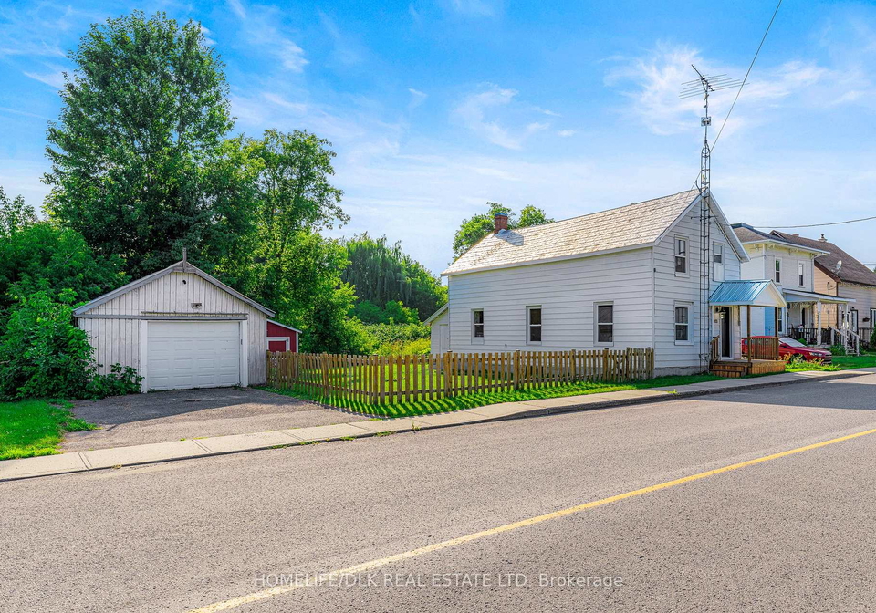 57-main-street-south-stormont-ontario-x12312002