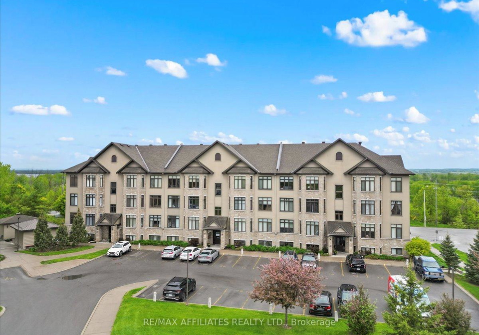 30-prestige-circle-ottawa-ontario-x12312013