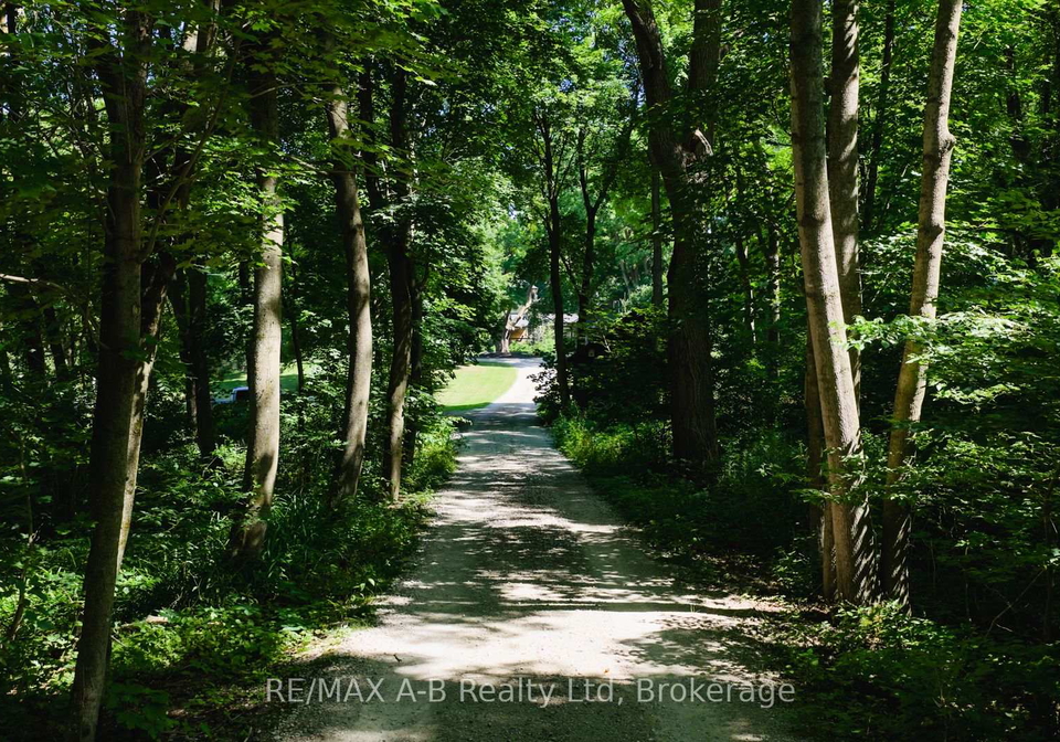 4734-32-line-perth-south-ontario-x12312080