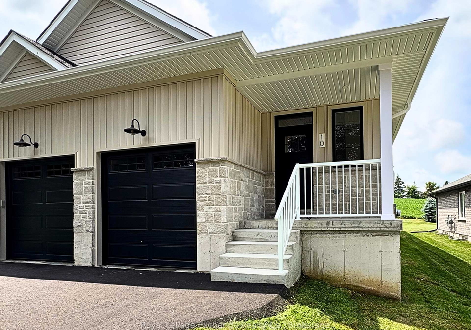10-janet-street-s-s-south-bruce-ontario-x12312095