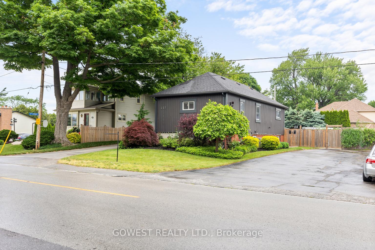 223-lake-street-grimsby-ontario-x12312189