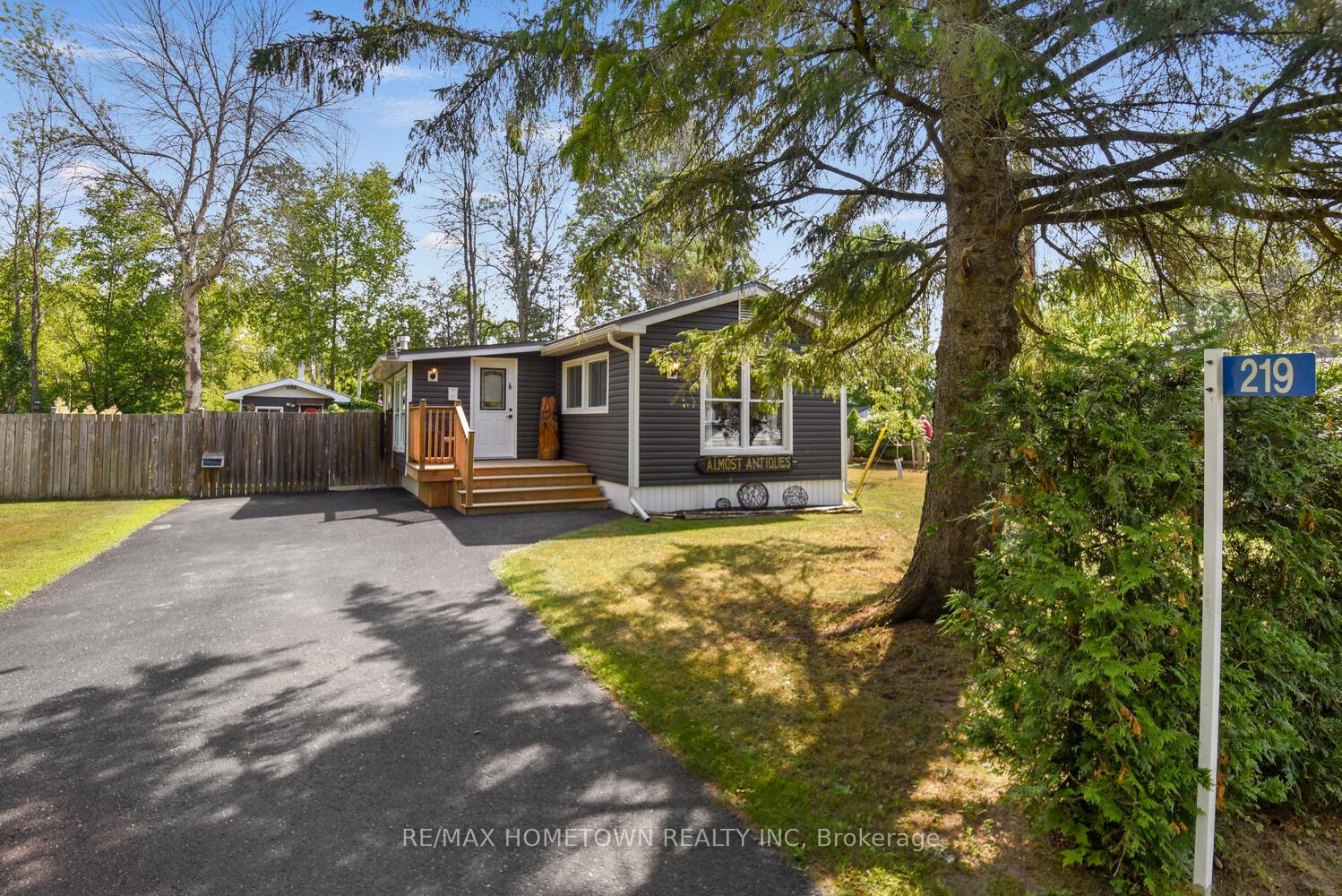 219-knight-avenue-augusta-ontario-x12312235