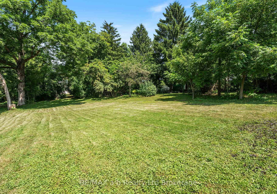 330-spencer-street-woodstock-ontario-x12312252