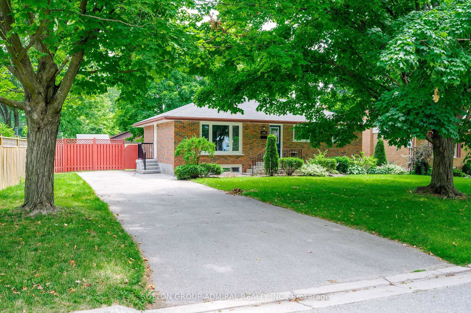 1192-huron-street-peterborough-north-ontario-x12312261