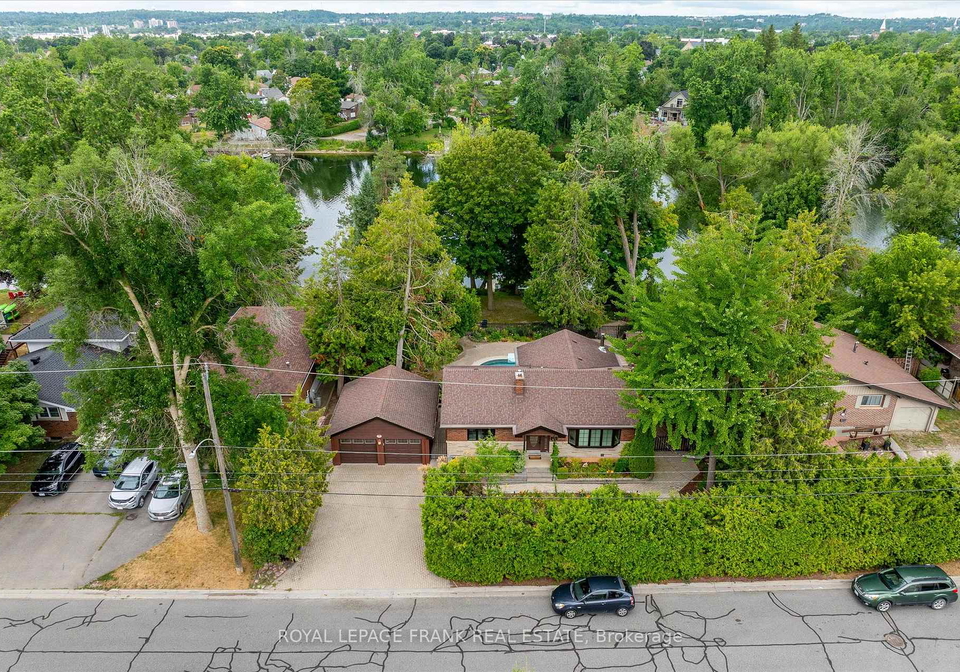 256-sherin-avenue-peterborough-south-ontario-x12312338