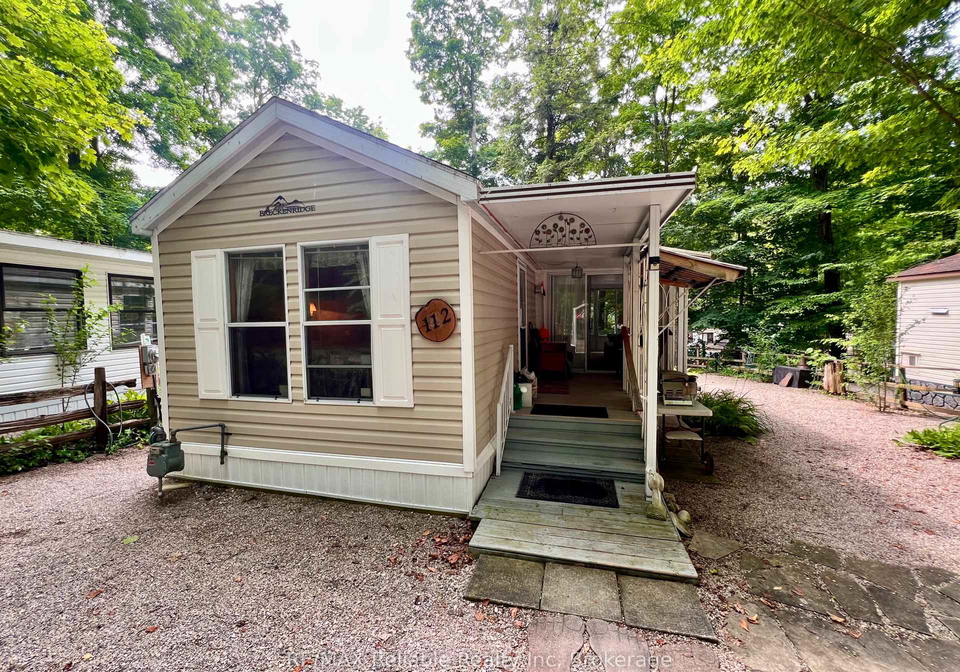 33999-pridham-road-bluewater-ontario-x12312368