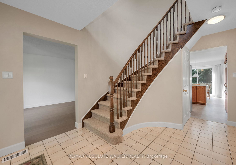 763-montcrest-drive-ottawa-ontario-x12312378