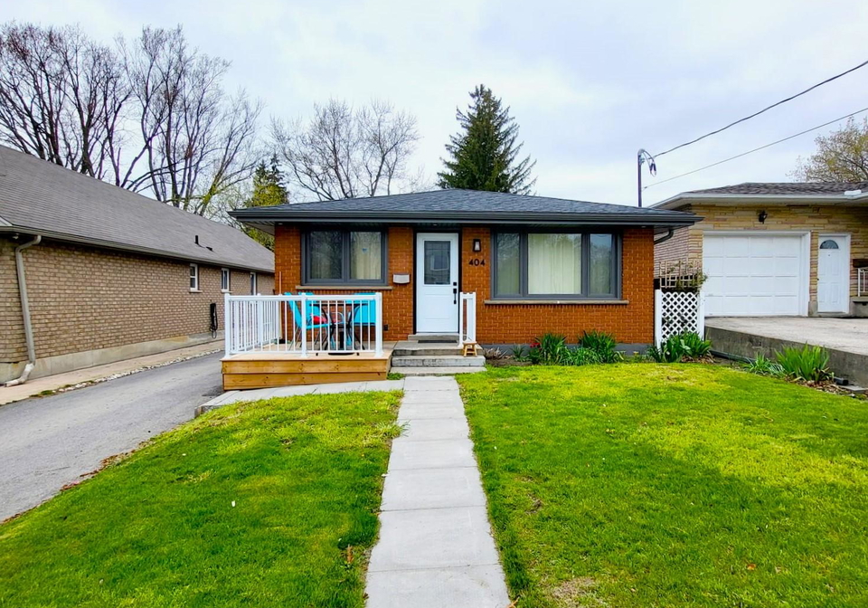 404-nelson-street-brantford-ontario-x12312531