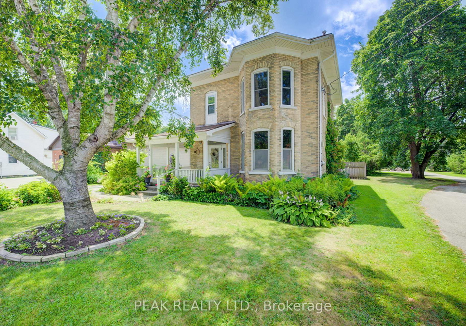 215-huron-road-perth-south-ontario-x12312543