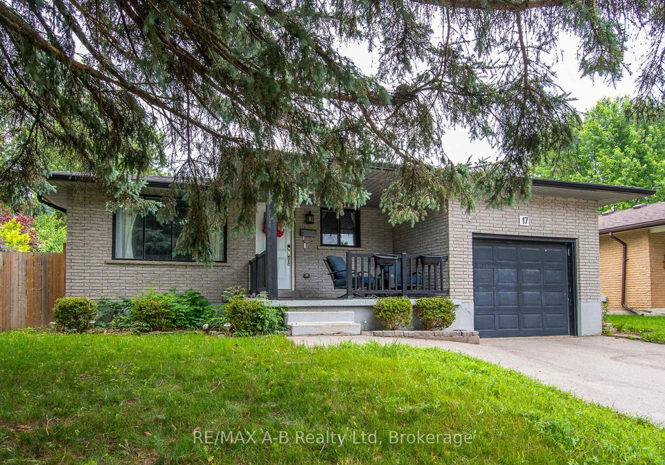 17-hickory-line-stratford-ontario-x12312547