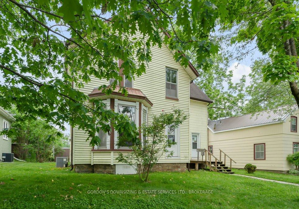 221-garden-street-gananoque-ontario-x12312571