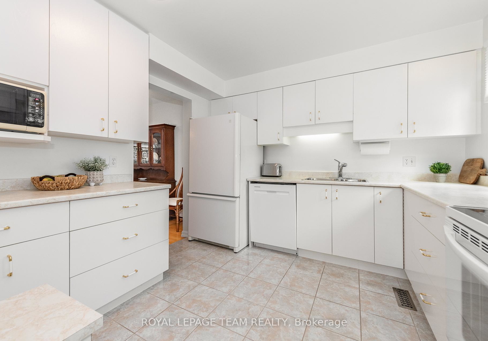 2604-s-southvale-crescent-s-s-ottawa-ontario-x12312805