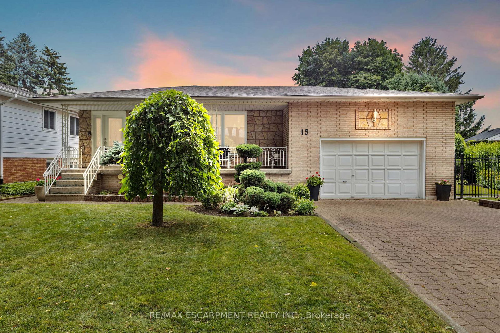 15-debora-drive-grimsby-ontario-x12312995