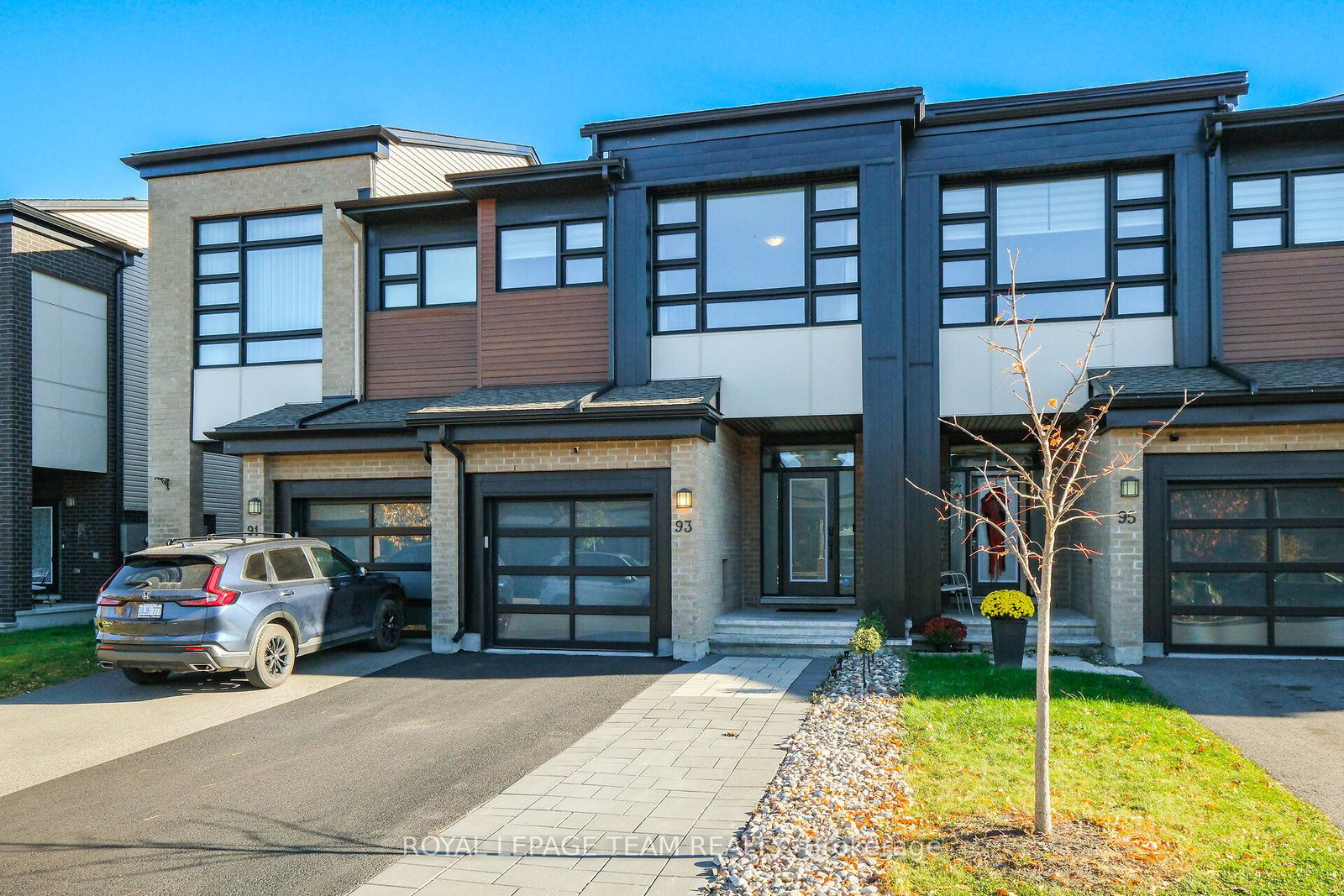 93-warrior-street-kanata-ontario-x12313000