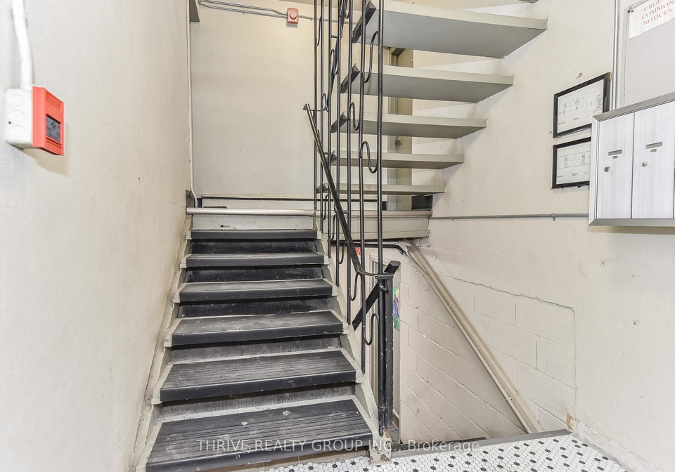 1mcclary-avenue-london-south-ontario-x12313091
