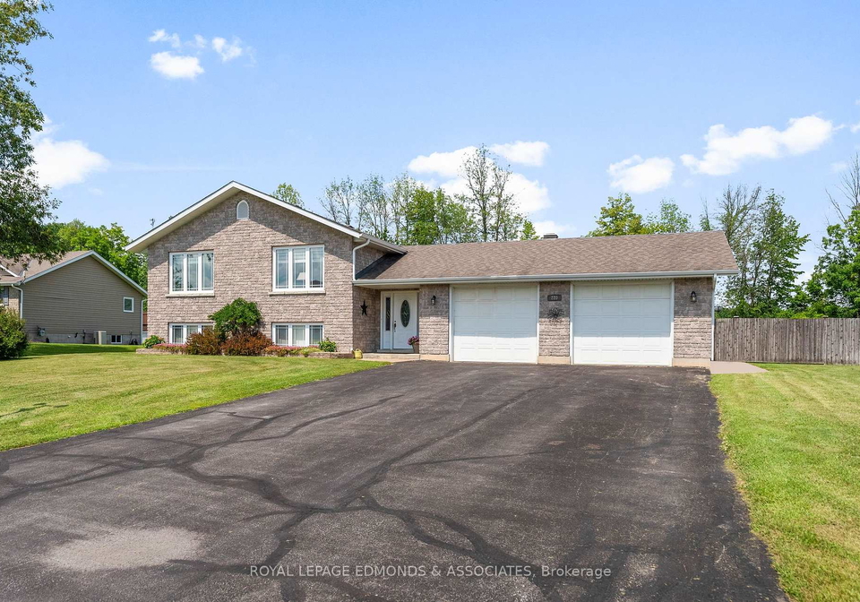 220-bardis-drive-laurentian-valley-ontario-x12313283
