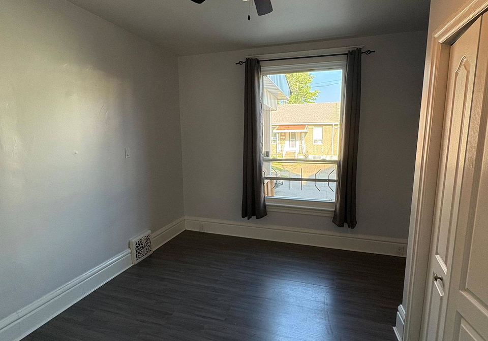 53-william-street-hamilton-ontario-x12313357