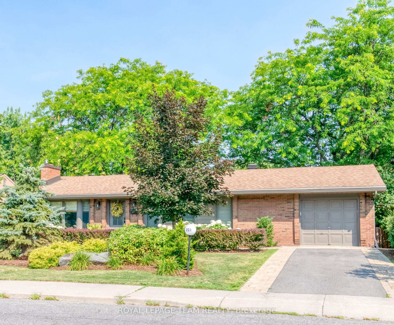221-penfield-drive-w-w-kanata-ontario-x12313467