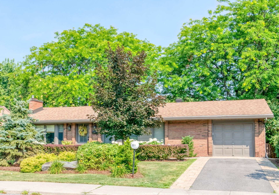 221-penfield-drive-w-w-kanata-ontario-x12313467