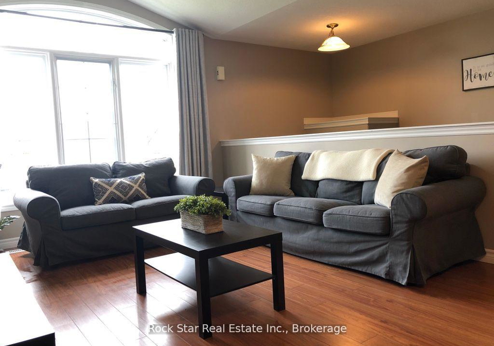 12-follwell-crescent-belleville-ontario-x12313558