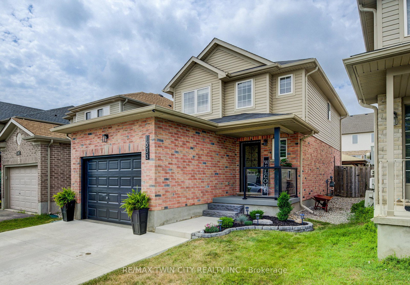 1533-old-zeller-drive-kitchener-ontario-x12313859