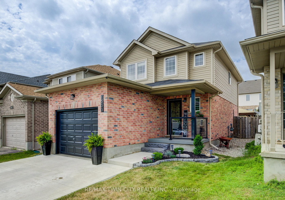 1533-old-zeller-drive-kitchener-ontario-x12313859