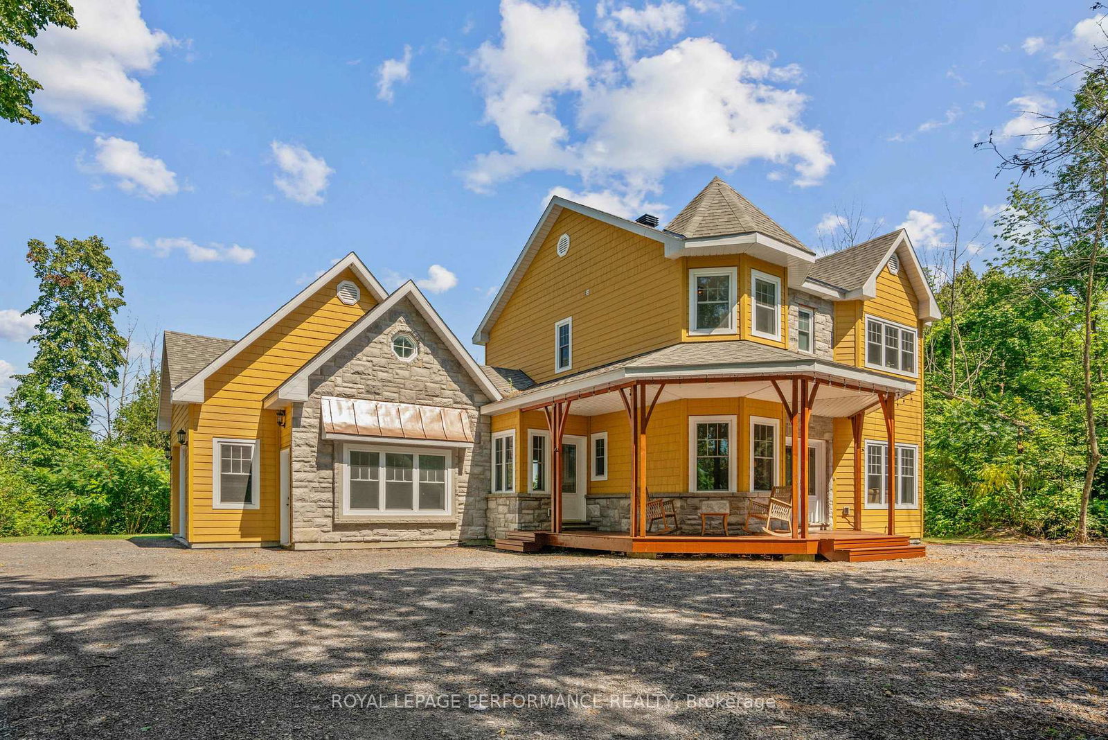 1201-county-road-34-north-glengarry-ontario-x12314005