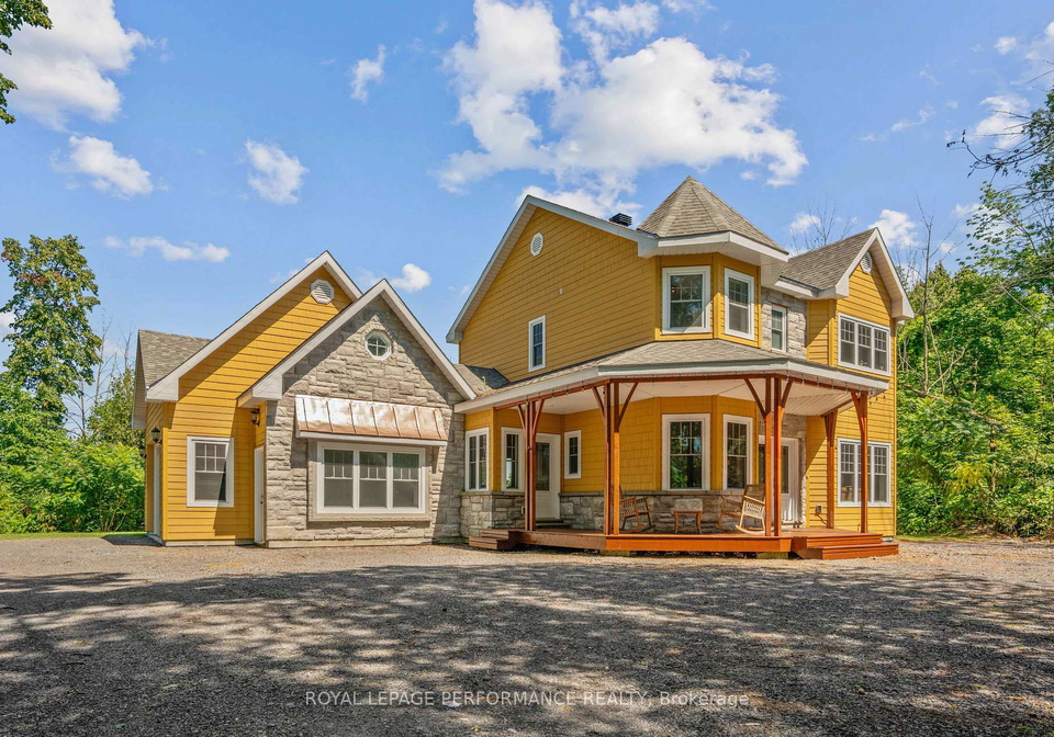 1201-county-road-34-north-glengarry-ontario-x12314005