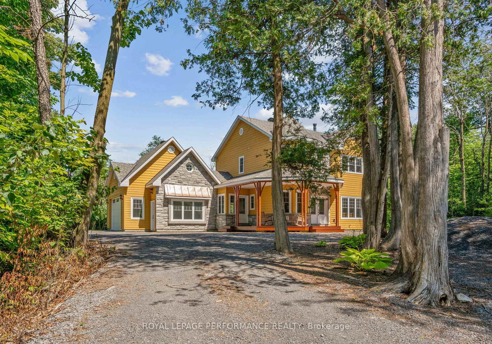 1201-county-road-34-north-glengarry-ontario-x12314005