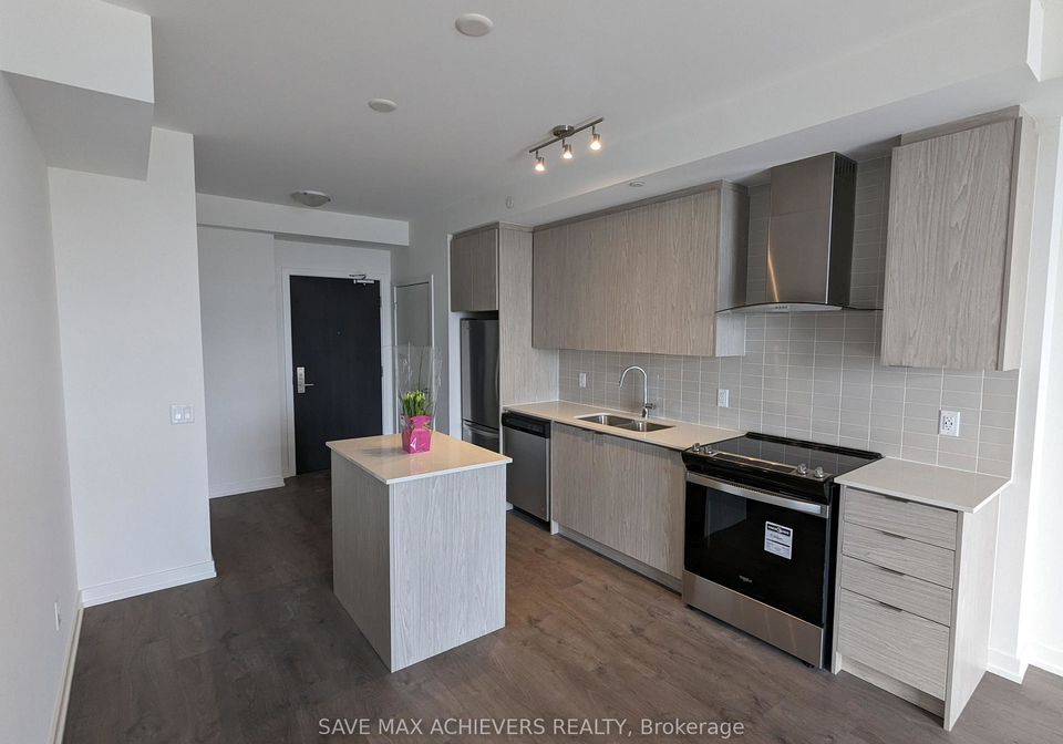 55-w-duke-street-w-w-kitchener-ontario-x12314006