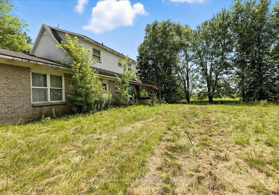 8568-sideroad-15-na-centre-wellington-ontario-x12314155