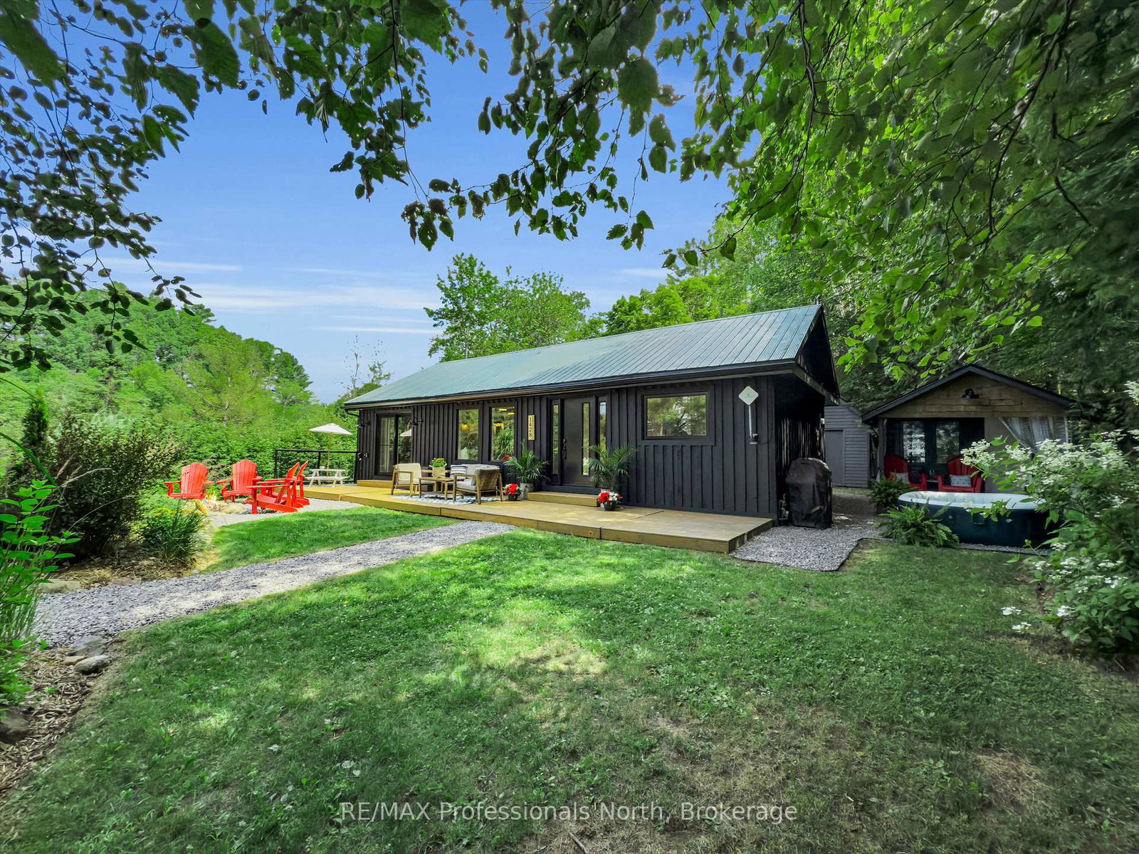 1428-echo-lake-road-lake-of-bays-ontario-x12314372