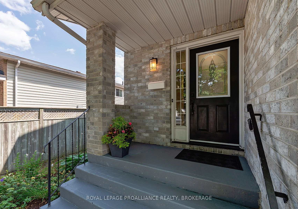 981-warburton-crescent-kingston-ontario-x12314458