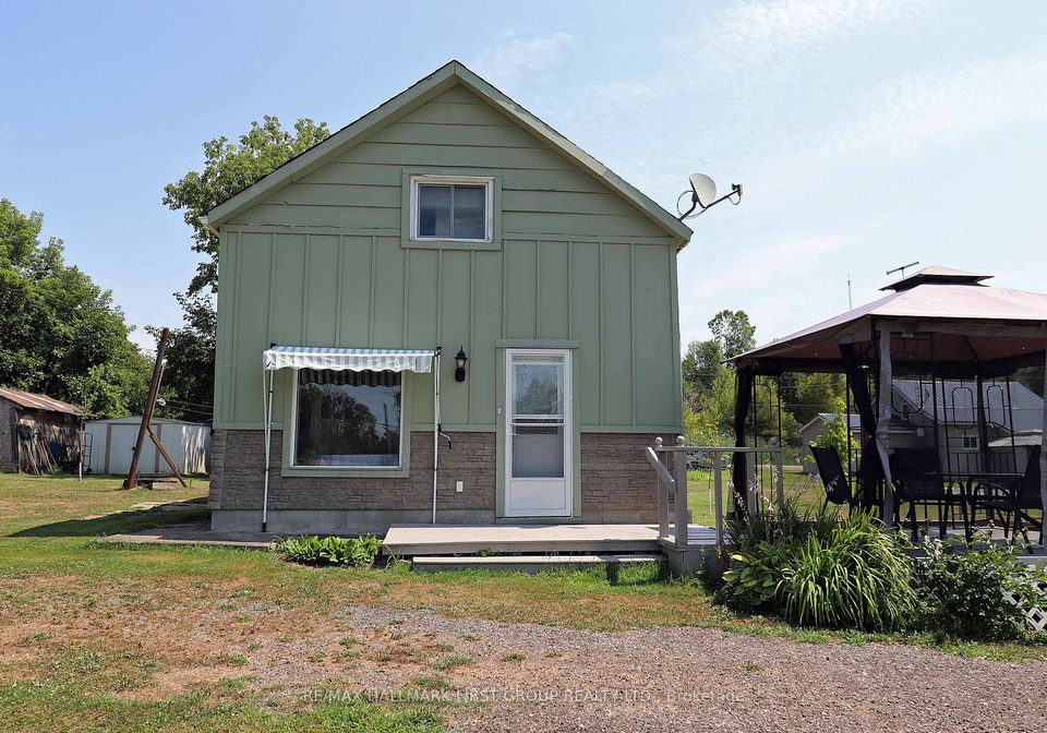 52-hungerford-street-tweed-ontario-x12314624