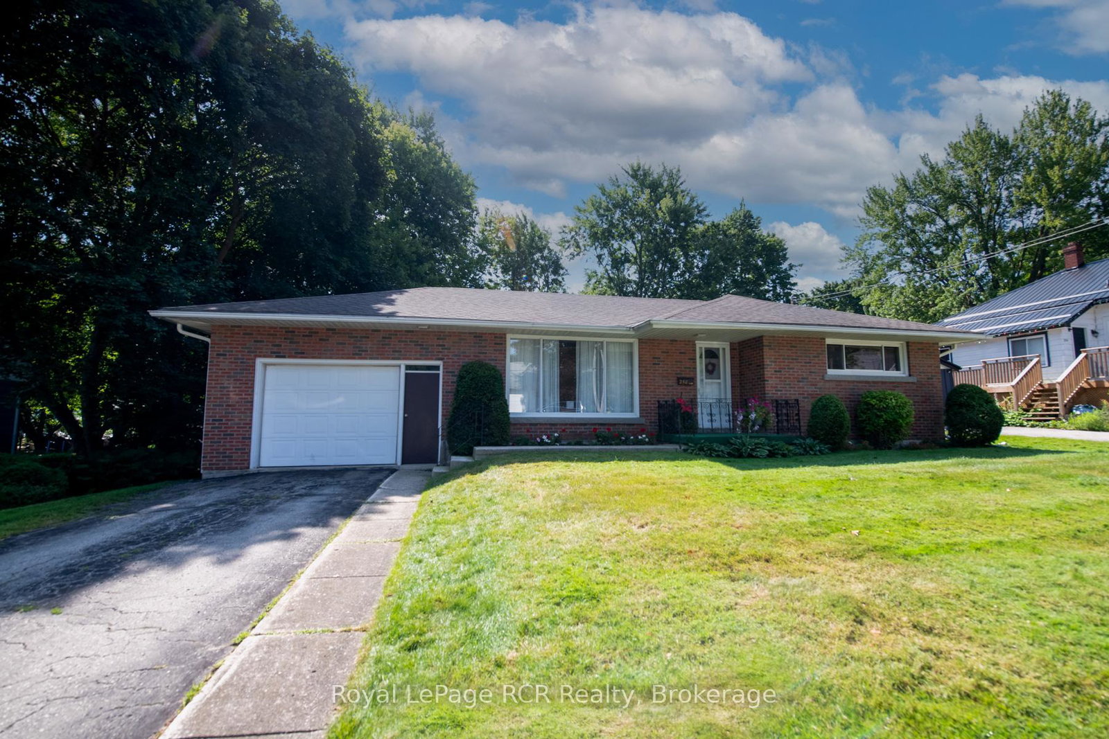 258-birmingham-street-w-w-wellington-north-ontario-x12314655