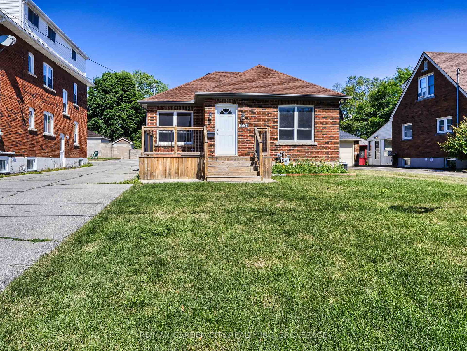 6304-orchard-avenue-niagara-falls-ontario-x12314867
