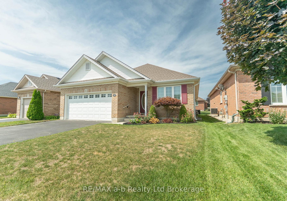 135-weston-drive-tillsonburg-ontario-x12314972